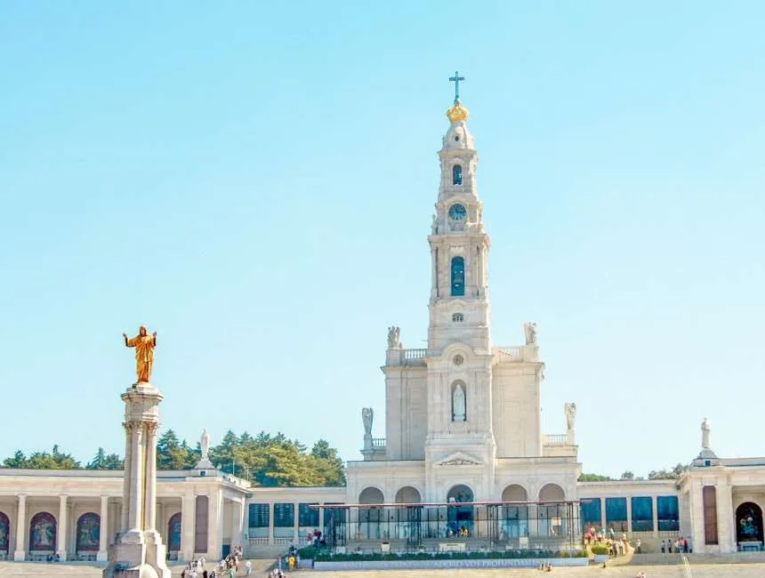 fatima lisbon car hire